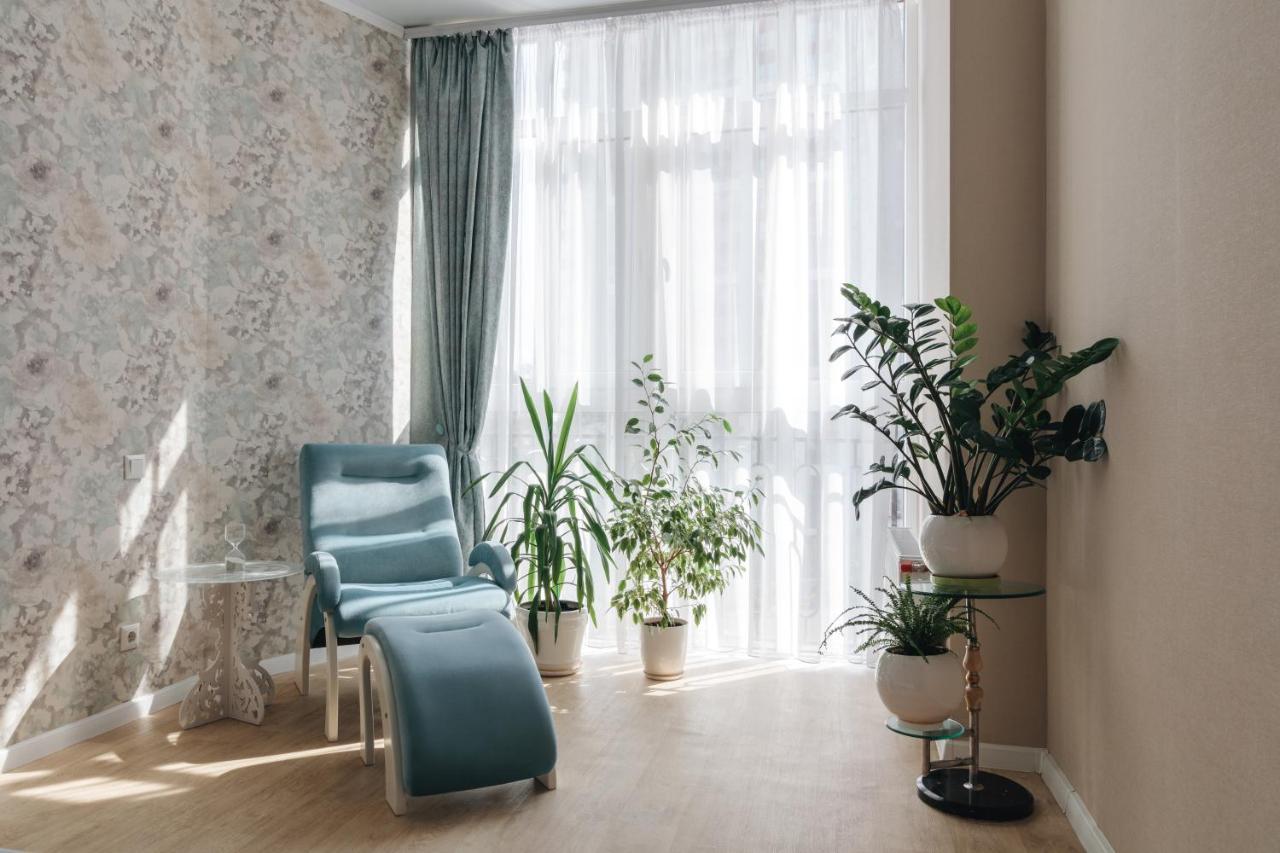 Apartment сучасна та затишна в серці аркадії Odessa